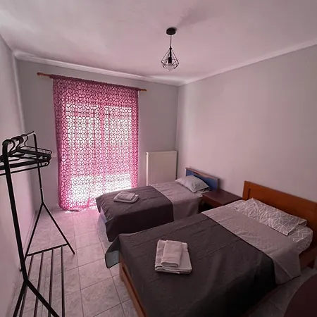 Apartment Lavrenti's *